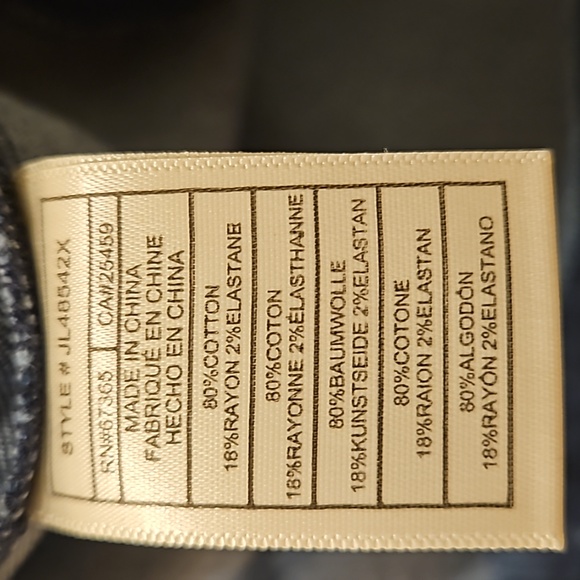 NWOT BETSY JOHNSON DENIM DRESS - Picture 9 of 9